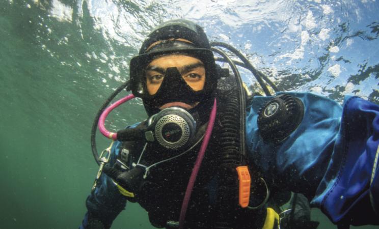 Underwater chemistry inspiring future medicine