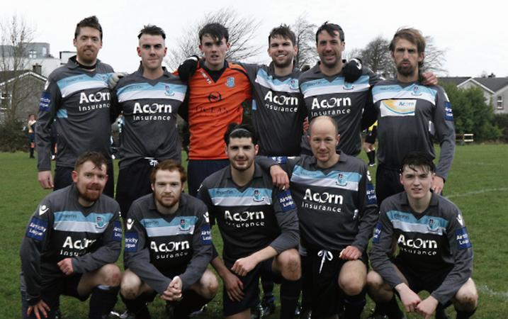 Devon thrash Athenry to go joint top of the table