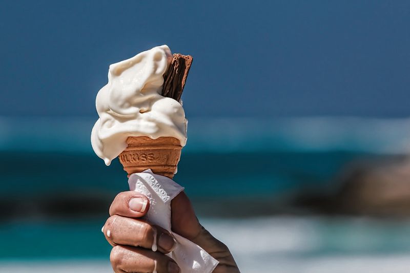 What a melt: proposed bylaws put 20-minute limit on ice cream vans in Galway!