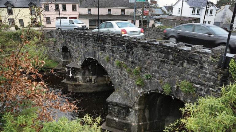 New footbridge will solve safety issue in Oughterard