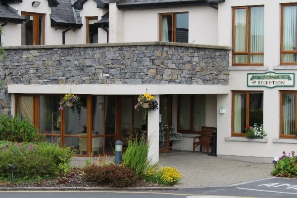 HIQA report finds issues with hygiene, staffing and food at nursing home in Moycullen