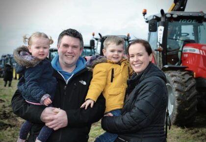 Caoimhe drew the crowds to Flynns’ Tractor Run
