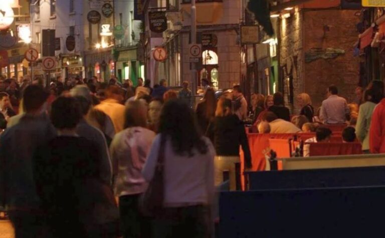 ‘After hours’ market to encourage late-night Galway City shopping