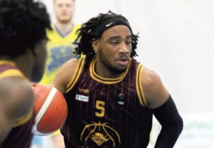 Titans pipped by Malahide rally as Maree suffer loss
