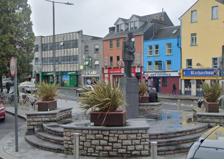 Eyre Square ‘needs makeover’ ahead of tourist season