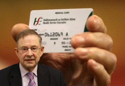 O’ Cuiv calls for all island residents to be given automatic medical card