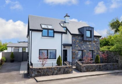 Fabulous detached home located in the heart of Oughterard Village