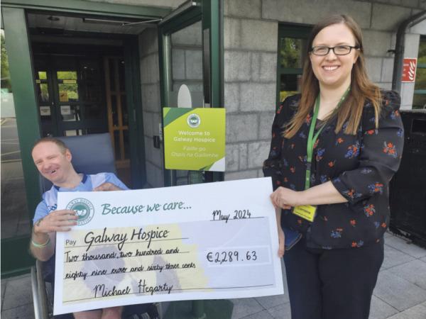 Oranmore man’s wheelchair push raises over €2,000 for Galway Hospice – Connacht Tribune – Galway City Tribune