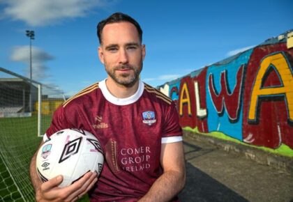 Major transfer coup for Utd as Cunningham returns from England to join home-town club