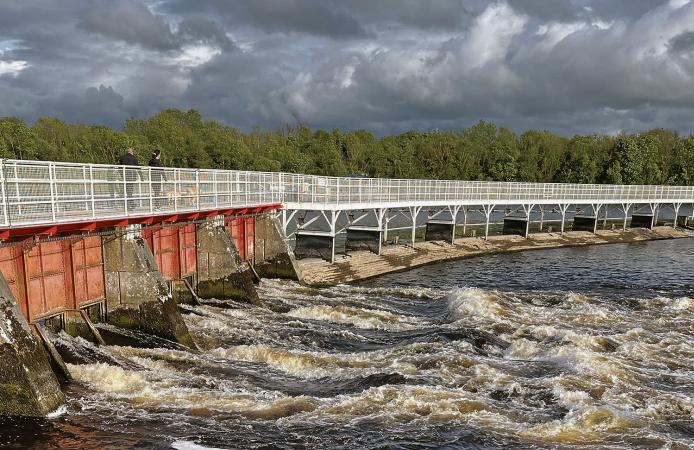 Multi-million-euro walkway leaves walkers caught short with no public toilet – Connacht Tribune – Galway City Tribune