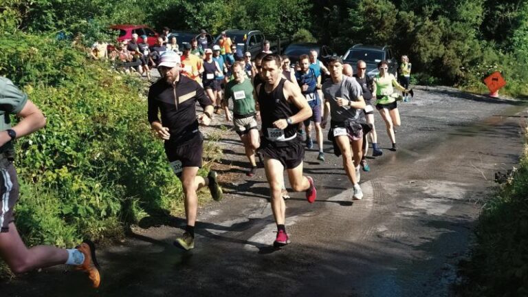 Hardy warriors tackle Connemara course in Mountain Running League