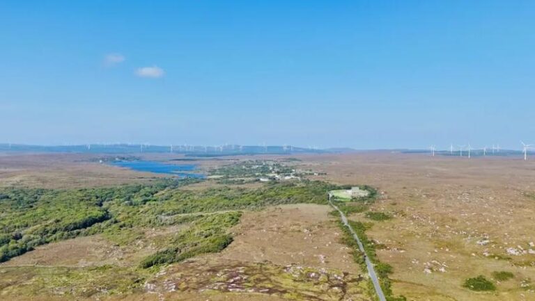 Unique opportunity to purchase a rural idyll property for sale near Spiddal