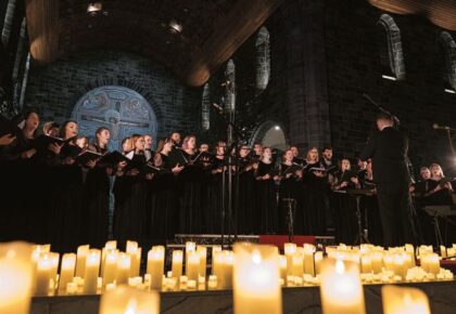 Christmas by Candlelight from Claddagh Choral