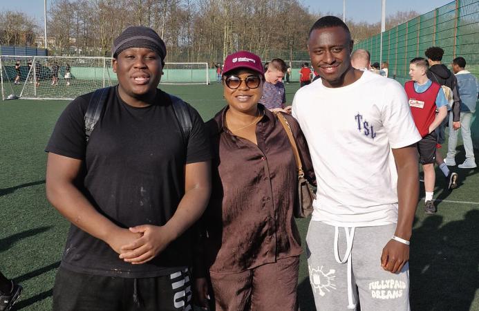 Soccer star comes back home for anti-gang drive