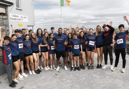 Sporting stars come out to help Inis Iron Meáin celebrate 21 years