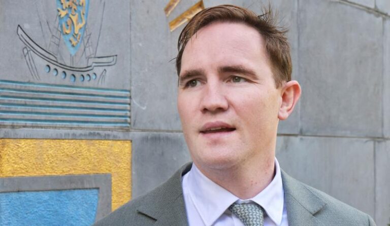 Áras hopefuls fail to gain Galway traction