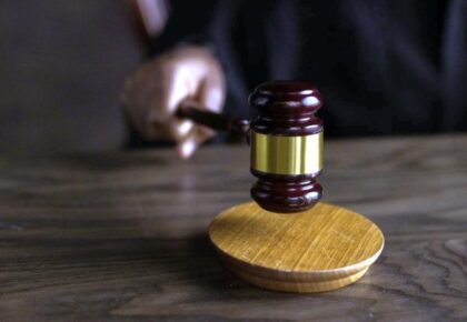 Disgruntled phone shop worker fined for accessing customer’s SIM card