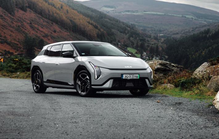 Kia reached 10,000 yearly sales mark in Ireland for the first time