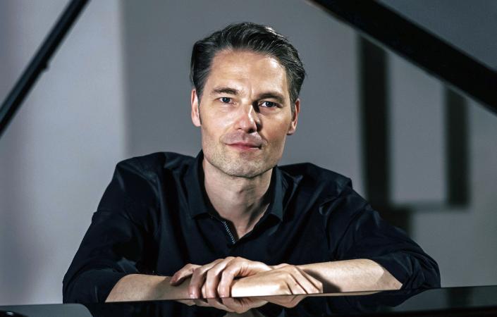 Galway soprano launches debut album with series of concerts on theme of love