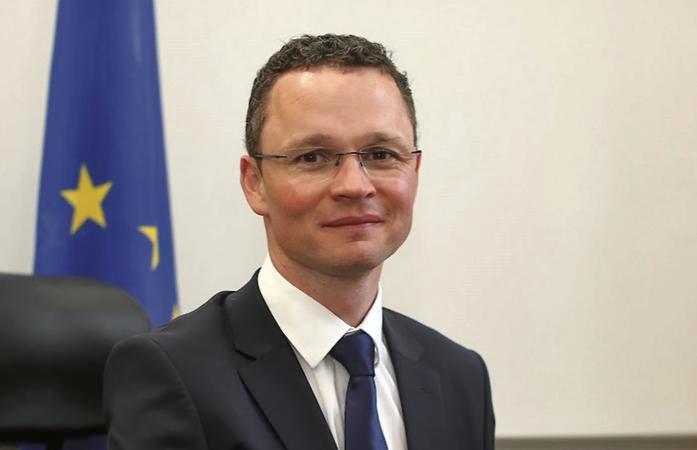 Media Minister calls out City Council over Crown Square